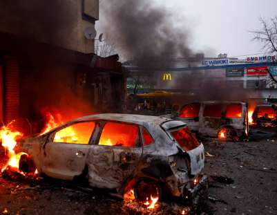 রাশিয়ার বিশাল ড্রোন ও ক্ষেপণাস্ত্র হামলায় Kyiv-র অর্ধেক শহর অন্ধকারে, ২ জন নিহত—শীতের আগেই ইউক্রেইনের যুদ্ধ ও নাগরিক সংকট গম্ভীর।